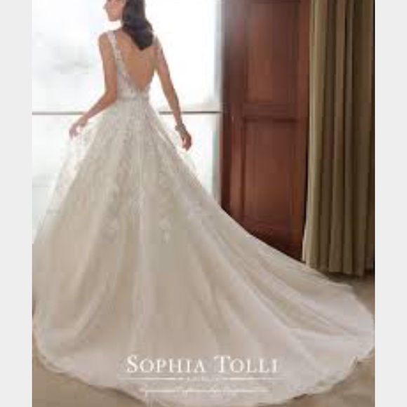 Sophia Tolli Wedding Dress - Picture 2 of 2
